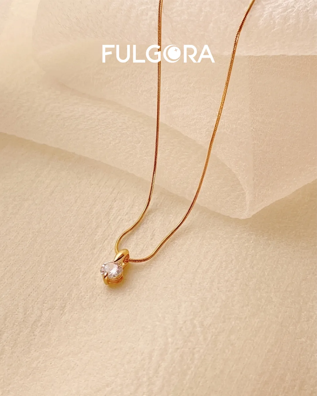 Collar de Cadena tipo serpiente con colgante redondo enchapado en oro