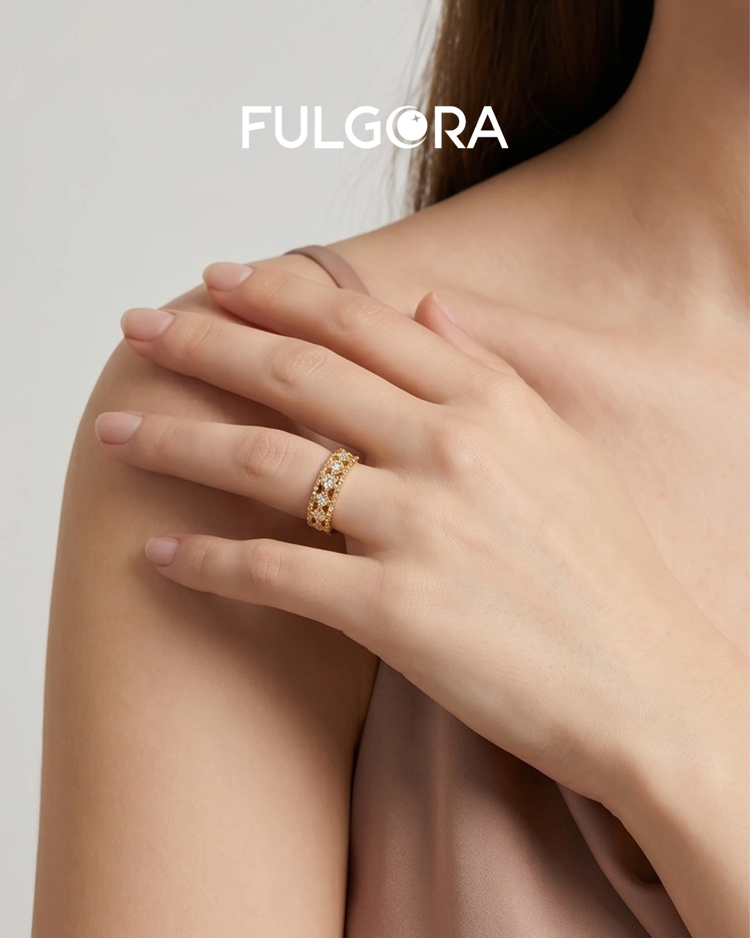 Anillo Ajustable Elegante - Micro Pavé y Circonitas