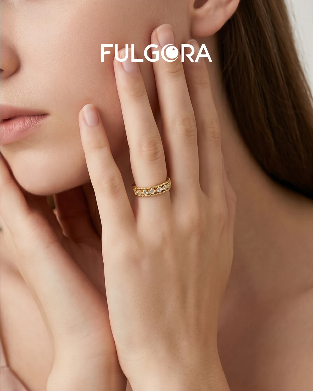 Anillo Ajustable Elegante - Micro Pavé y Circonitas