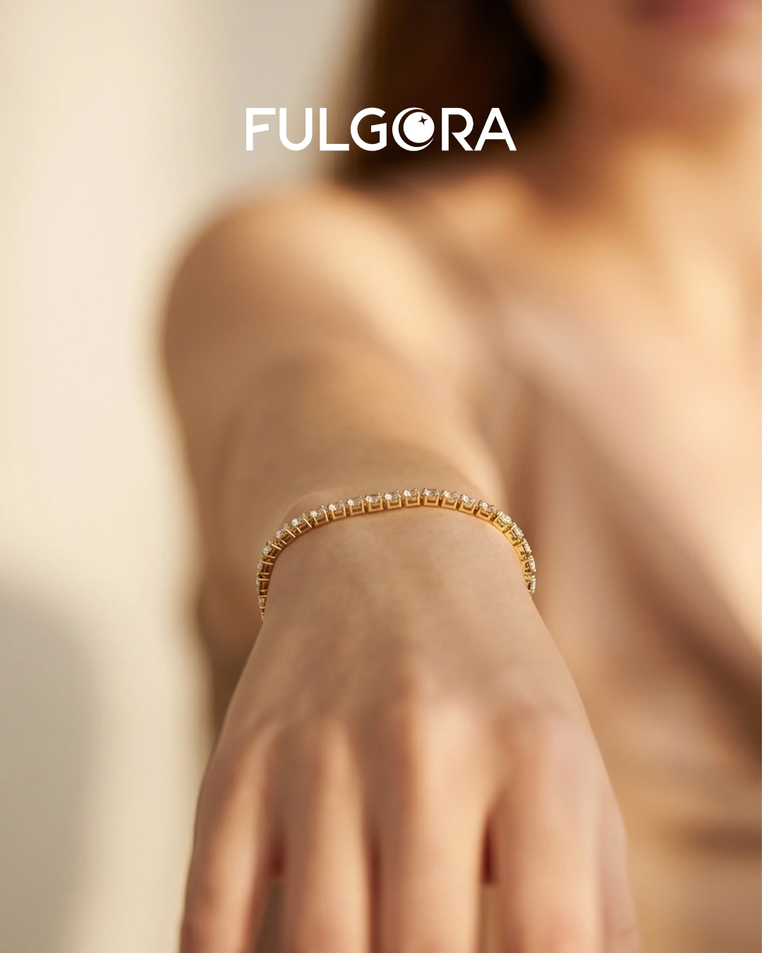 Pulsera de Tenis Minimalista - Oro y Circonitas Brillantes