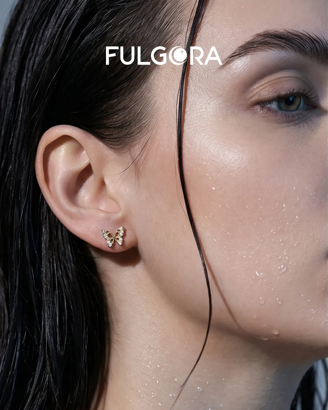 Pendientes Elegantes Mariposa - Diseño Delicado y Circonitas